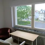 Ruhige 4-zi-wohnung Mit Großem Balkon Und Blick Ins Grüne