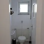 Ruhige 4-zi-wohnung Mit Großem Balkon Und Blick Ins Grüne Apartment *