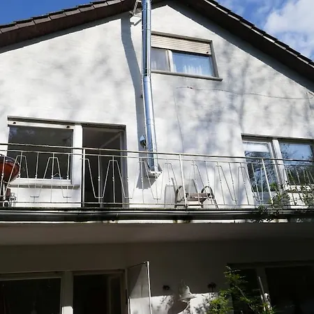 Apartment Ruhige 4-zi-wohnung Mit Grossem Balkon Und Blick Ins Gruene Karlsruhe