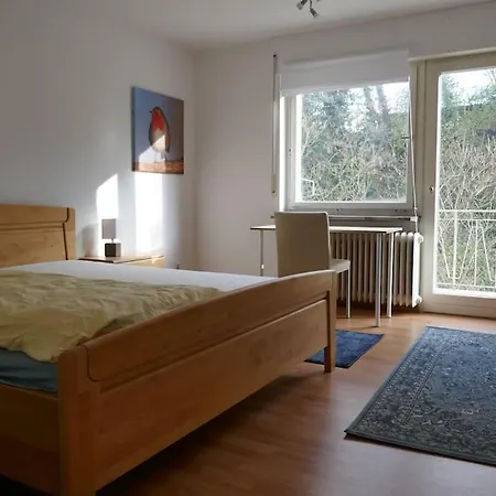 Ruhige 4-zi-wohnung Mit Großem Balkon Und Blick Ins Grüne Karlsruhe