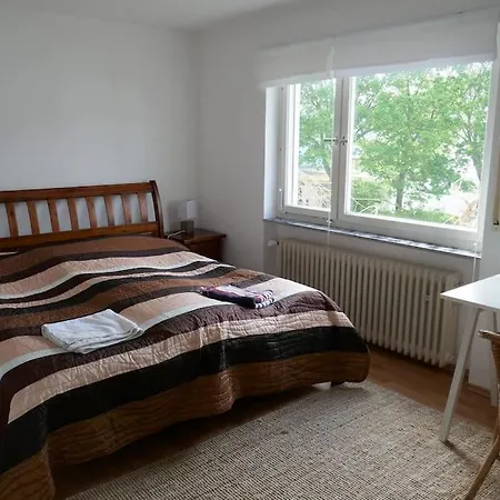 Ruhige 4-zi-wohnung Mit Grossem Balkon Und Blick Ins Gruene * Karlsruhe
