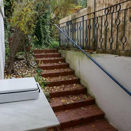 Ruhige 4-zi-wohnung Mit Grossem Balkon Und Blick Ins Gruene カールスルーエ