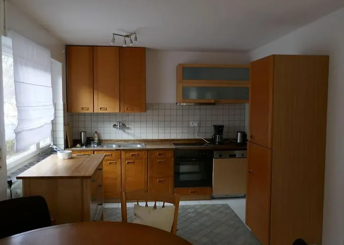 Ruhige 4-zi-wohnung Mit Grossem Balkon Und Blick Ins Gruene Karlsruhe