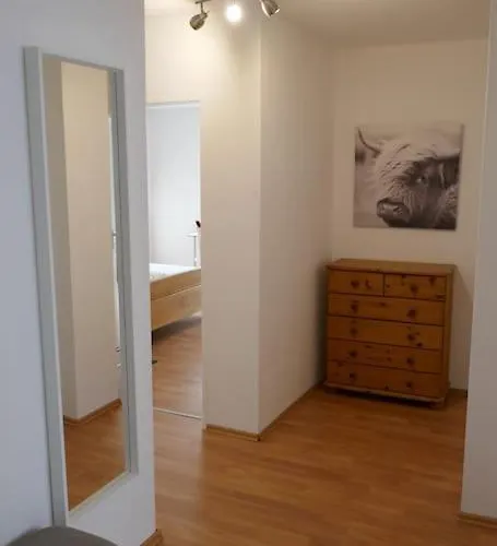 Ruhige 4-zi-wohnung Mit Grossem Balkon Und Blick Ins Gruene Daire