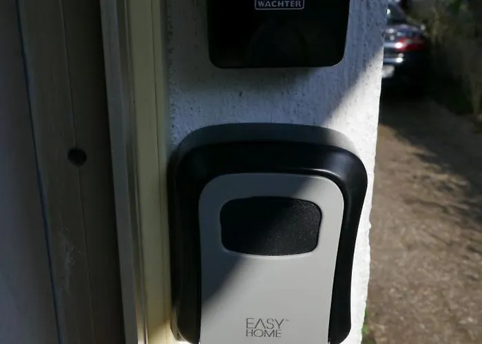 Ruhige 4-zi-wohnung Mit Grossem Balkon Und Blick Ins Gruene *