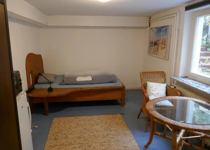 Ruhige 4-zi-wohnung Mit Grossem Balkon Und Blick Ins Gruene * Karlsruhe